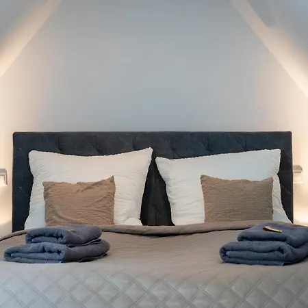 Apartment Free Living - Buddha Design, Natur, Parkplatz, Washer